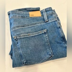 PAIGE Women's Cindy straight leg sz 30